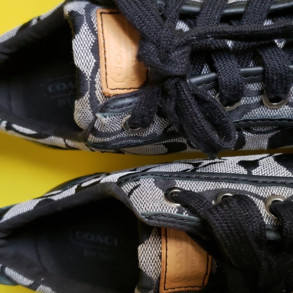 coach shoes - Picture 6 of 11